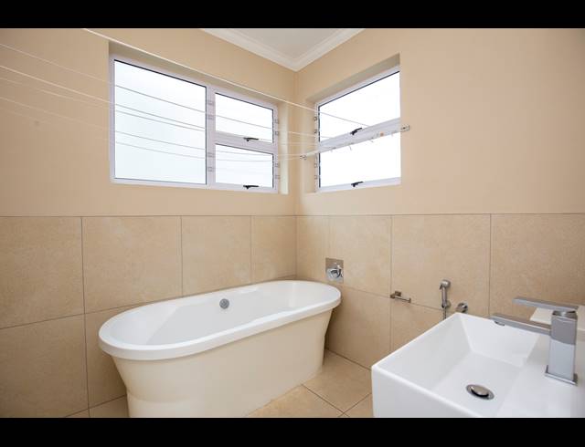 2 BEDROOM APARTMENT TO LET IN MORNINGSIDE